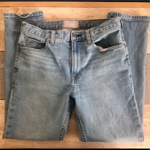 Everlane Light Wash Boyfriend Jean